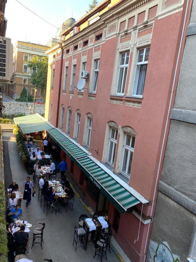 Academy Of Art Apartment Sarajevo Exterior photo